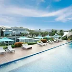 The Lind Boracay